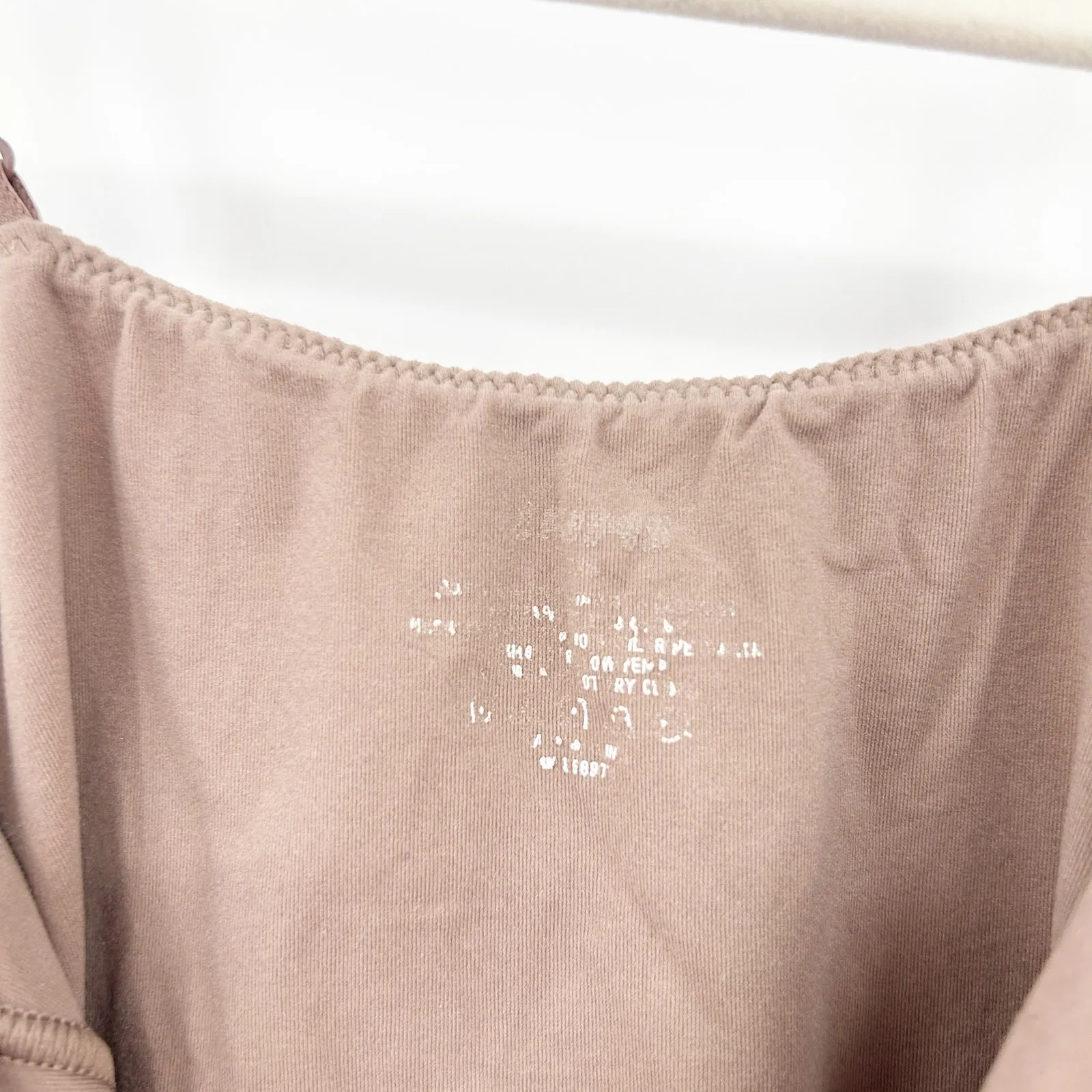 Skims Womens‎ Fits Everybody Scoop Neck Thong Cami Bodysuit Size XXS/XS Brown - Image 2