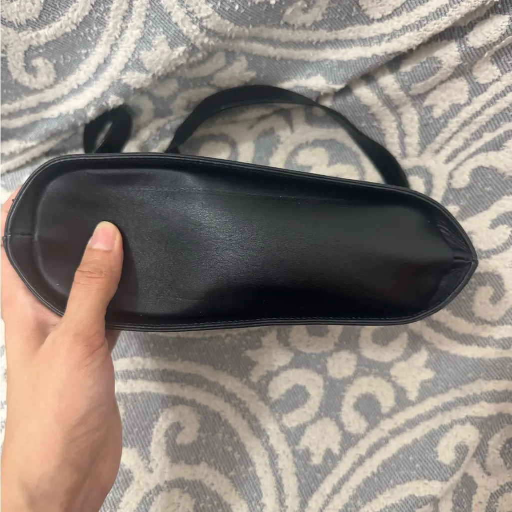 Salvatore Ferragamo Shoulder Bag 5639 Black And Gold Stud Vintage Purse - Image 5