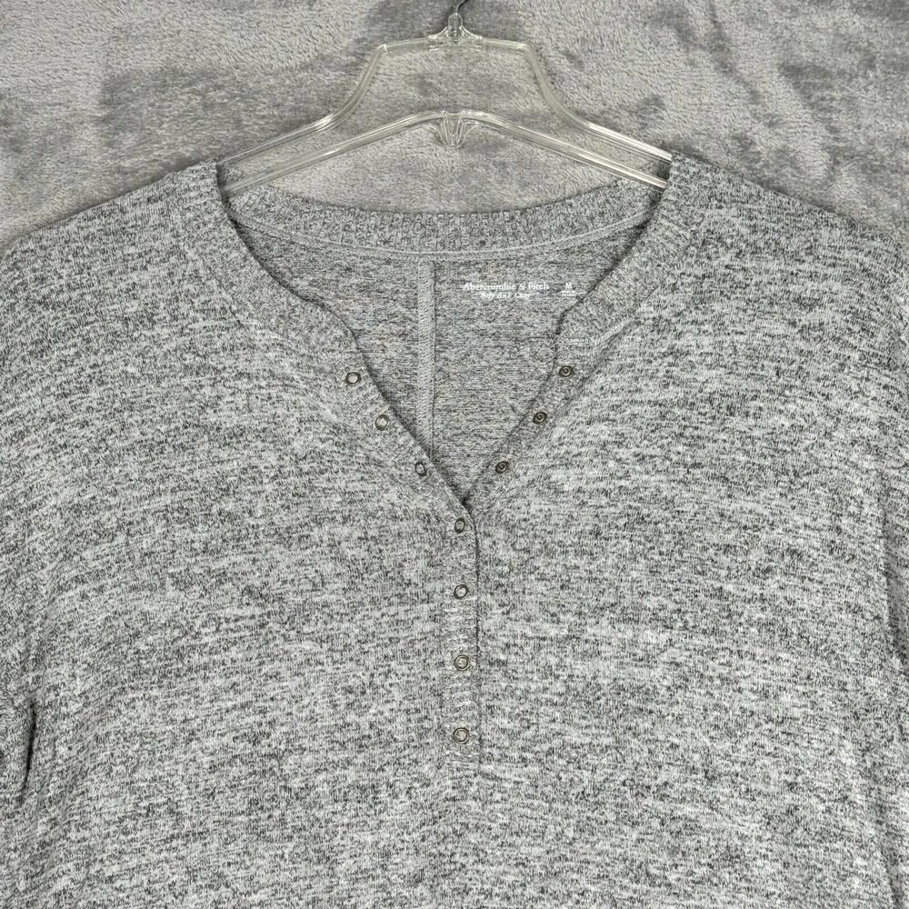Abercrombie & Fitch Shirt Womens Medium Heather Gray Soft A&F Cozy Casual Lounge - Image 4