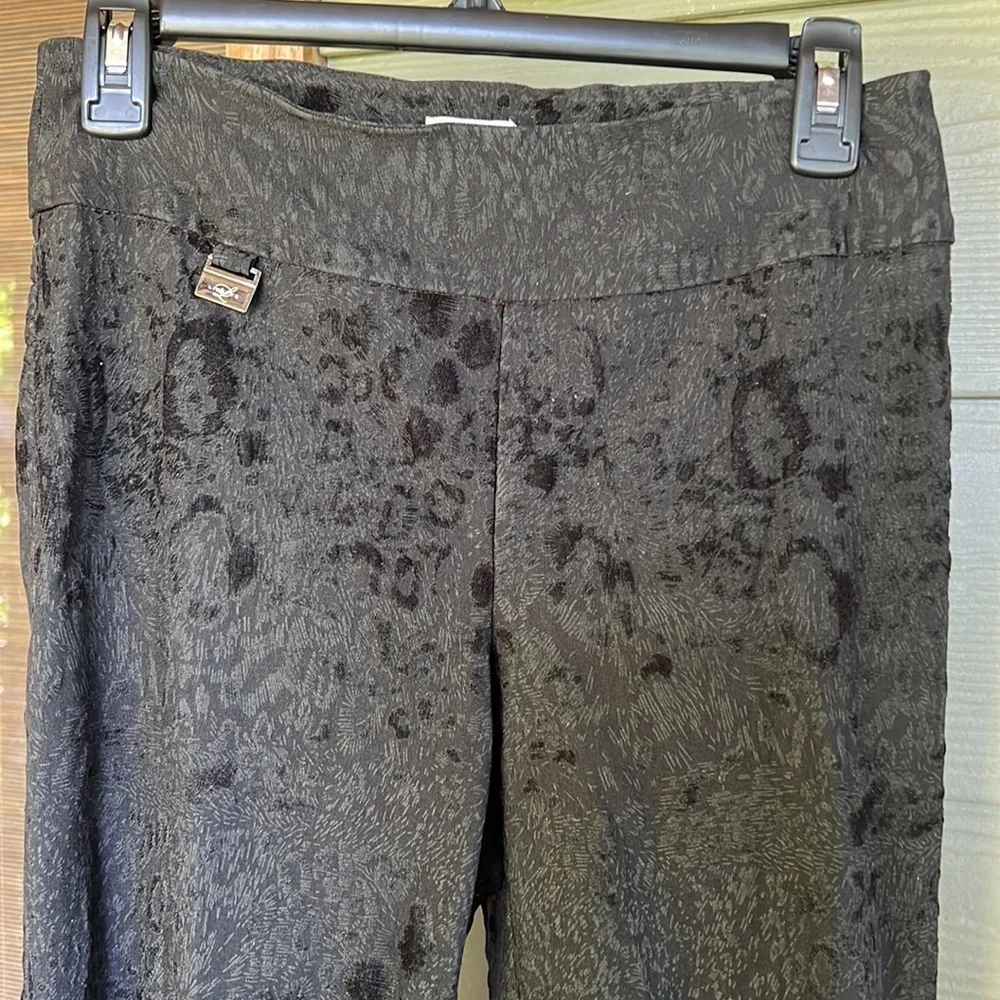 Lisette L Textured Pull On Cropped Pant Black Size 6 - Image 2