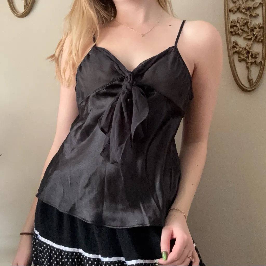 Black Satin Camisole with Sheer Details Size M - Image 6