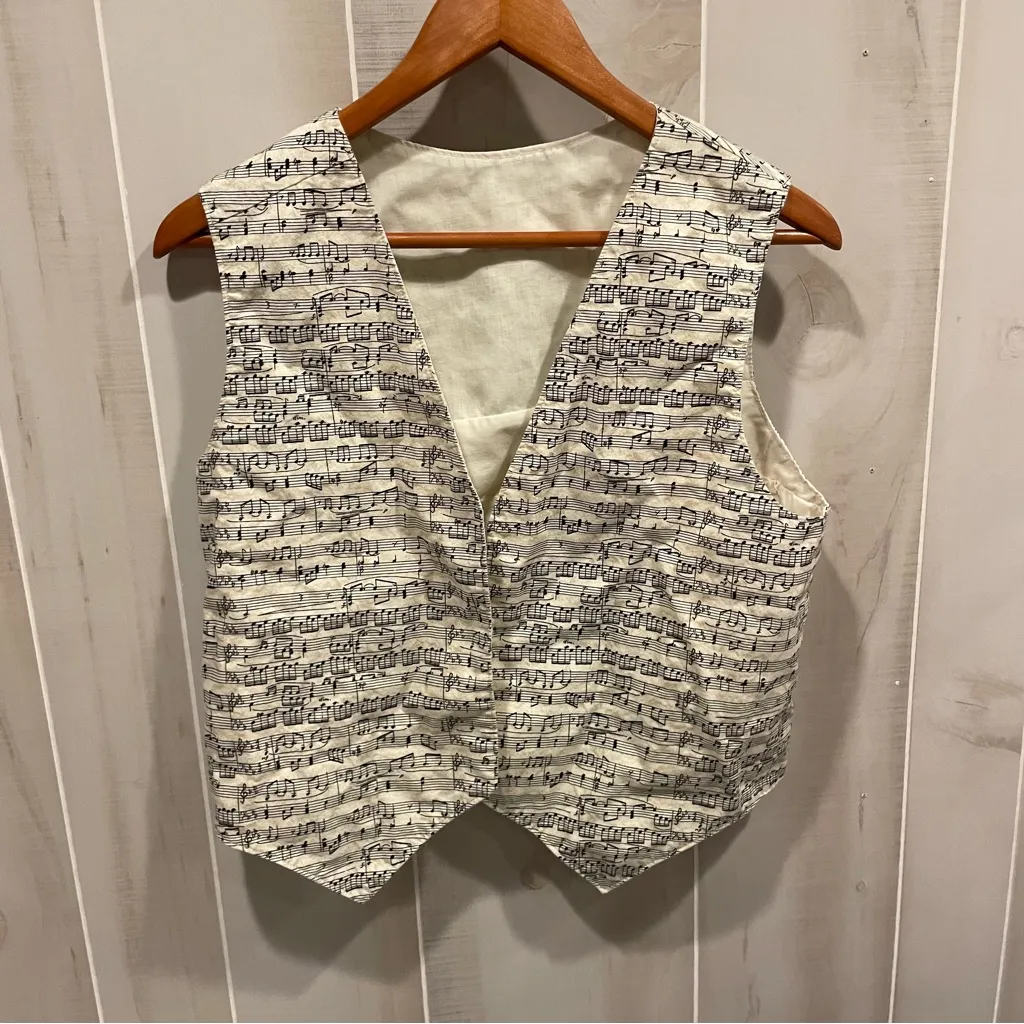 Cute handmade music notes vest elastic back open front opera rock oatmeal - Image 7