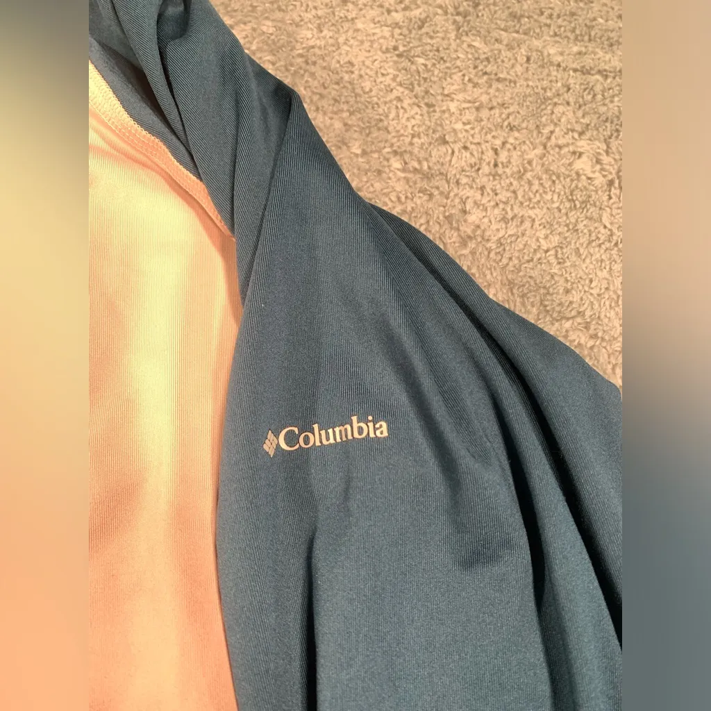 Columbia Burgundy and Blue Omni-Wick Shirt - Image 2