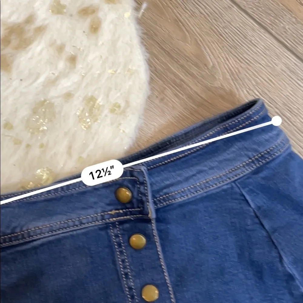 Free people a line button down Jean skirt - Image 4