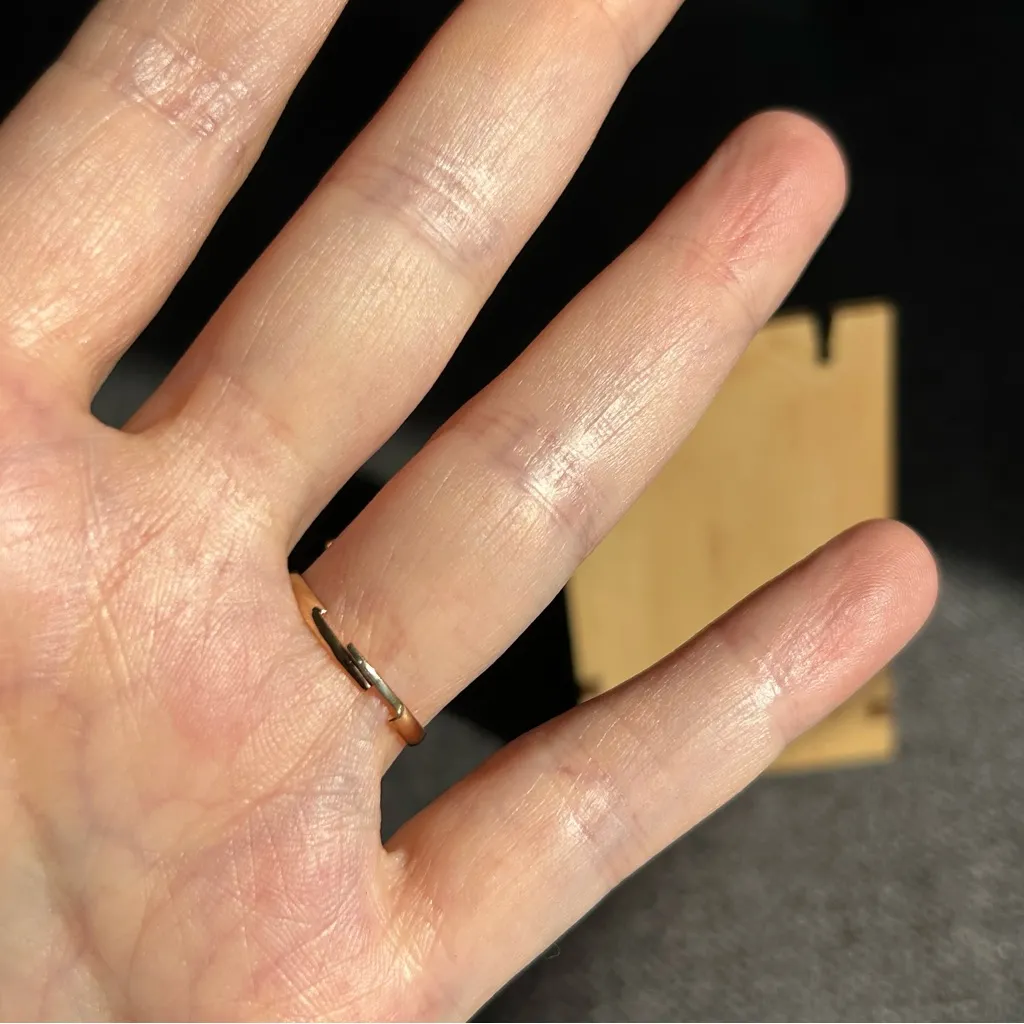 Pretty DARK PURPLE Butterfly Gemstone Fashion Ring, Gold, Adjustable (Fits Most) - Image 5