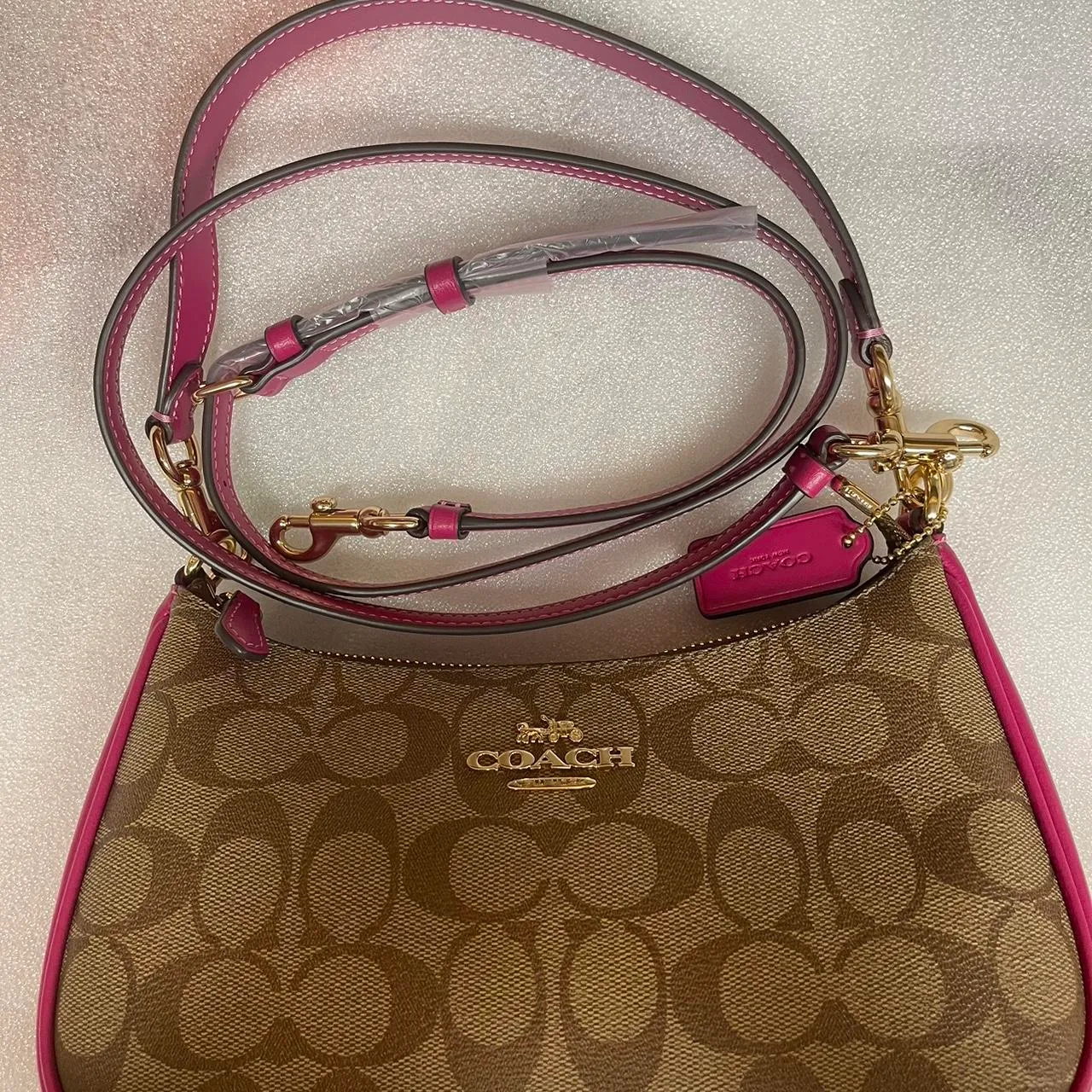 Coach Khaki Cerise Teri Shoulder Bag - Image 5