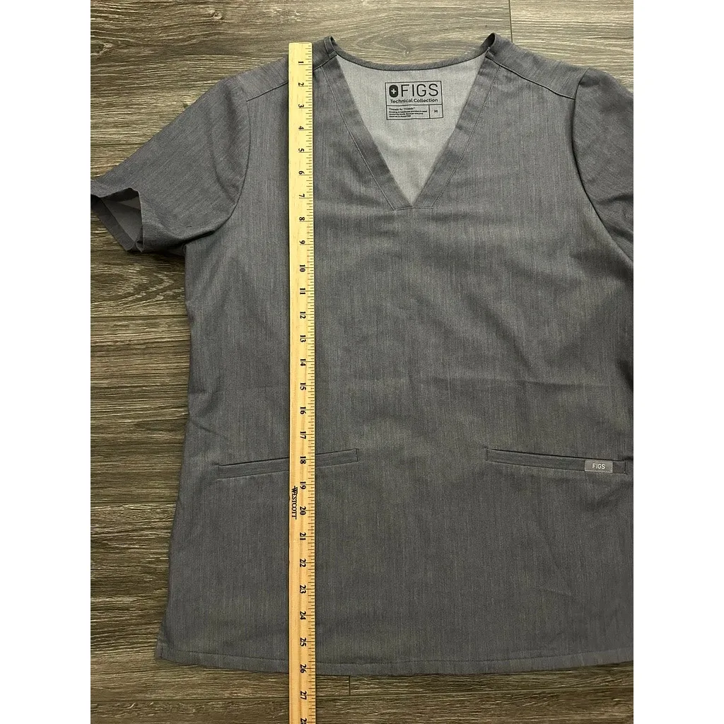 Figs V neck Technical Collection Gray 2 pocket shirt size Medium - Image 2