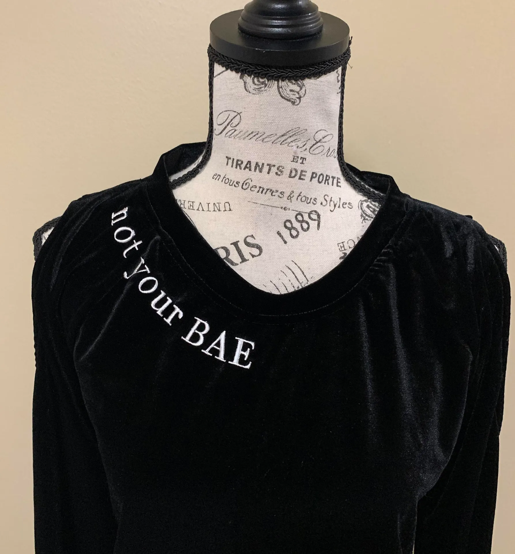 Black Velour Cold Shoulder Top - Image 8