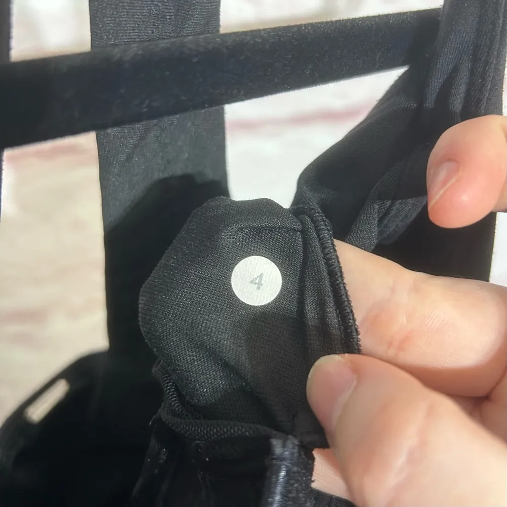 Lululemon Scoop Me Up Tank - Image 5