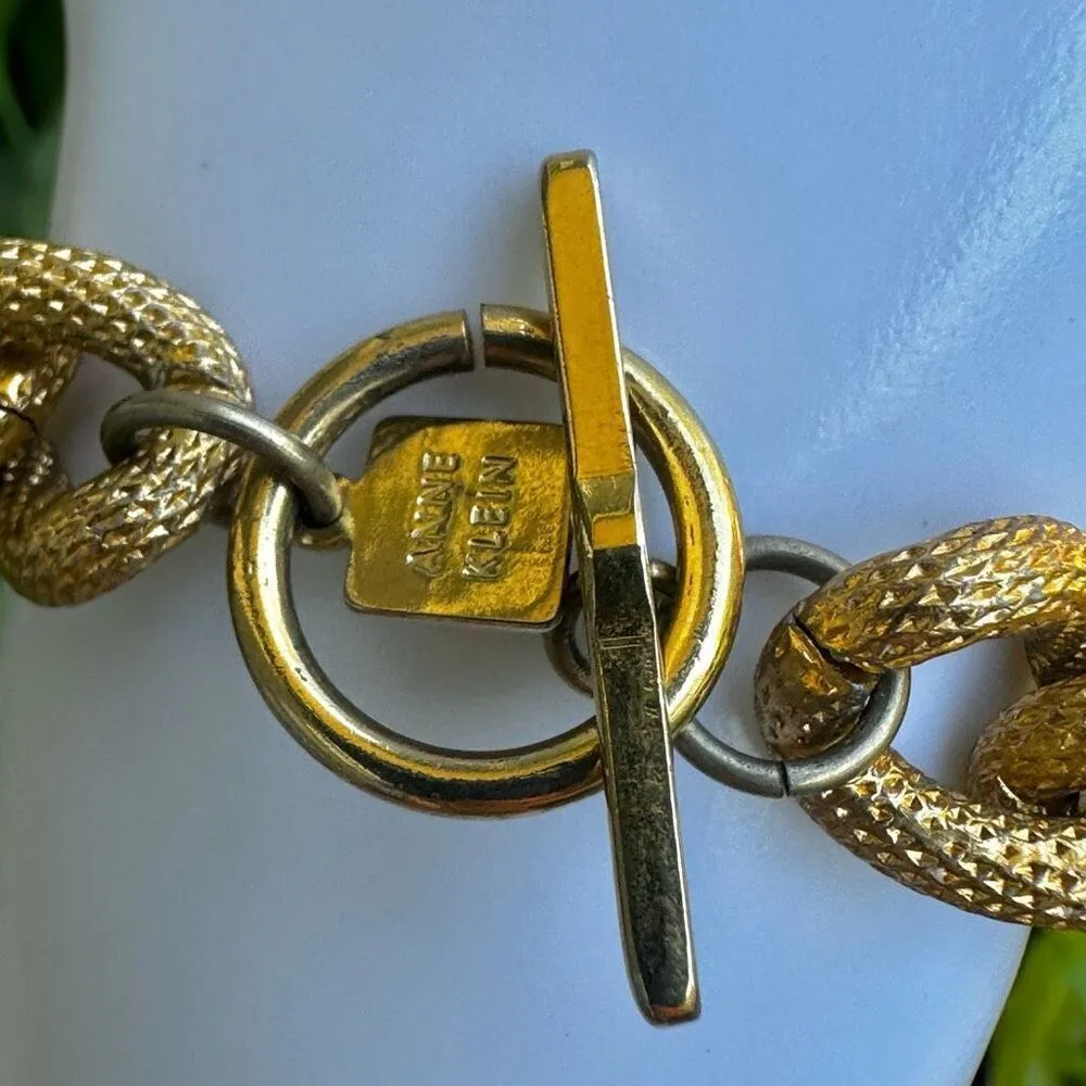 Anne Klein gold tone textured link toggle clasp bracelet - Image 5