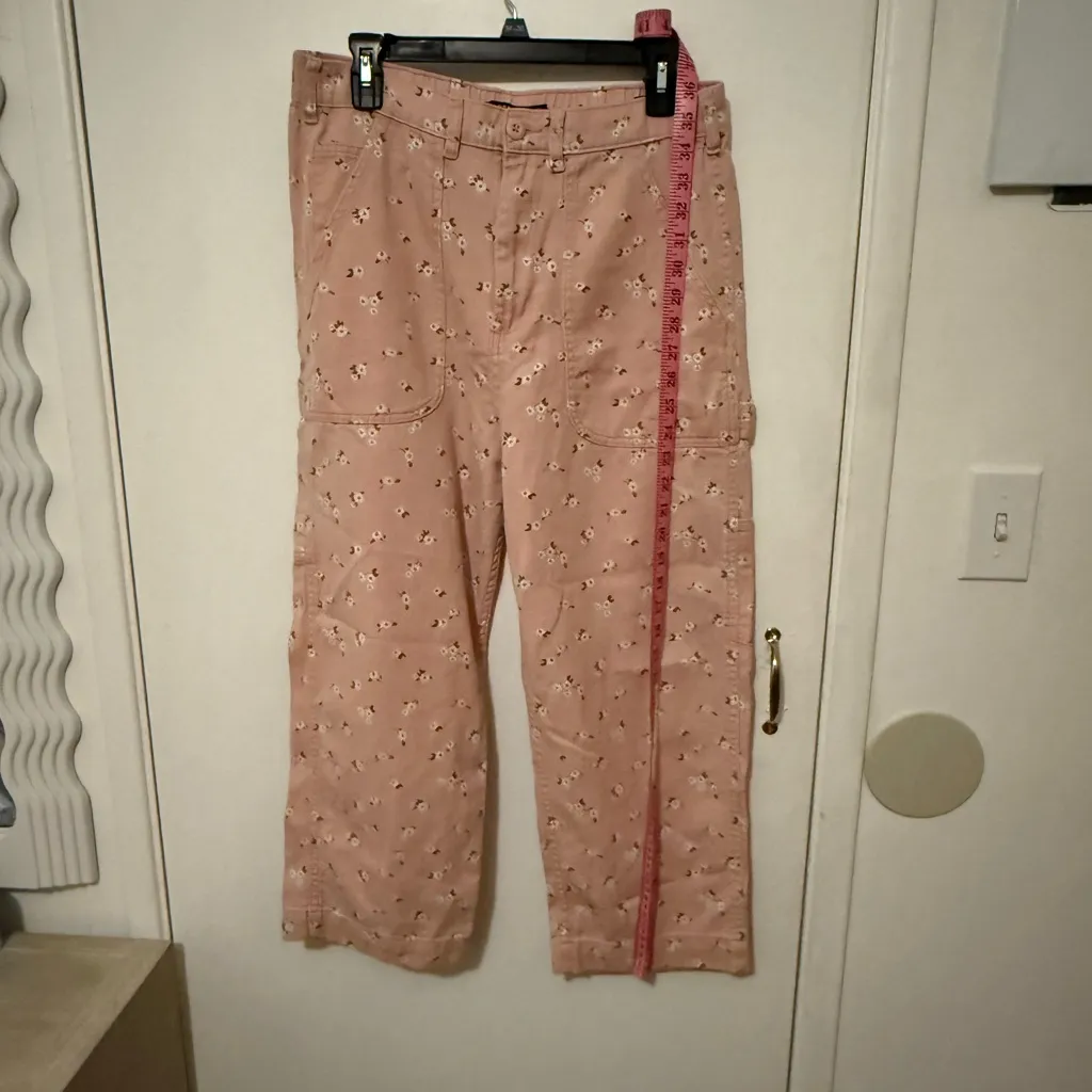 Obey Women's Pink Floral Cargo Pants - Image 5