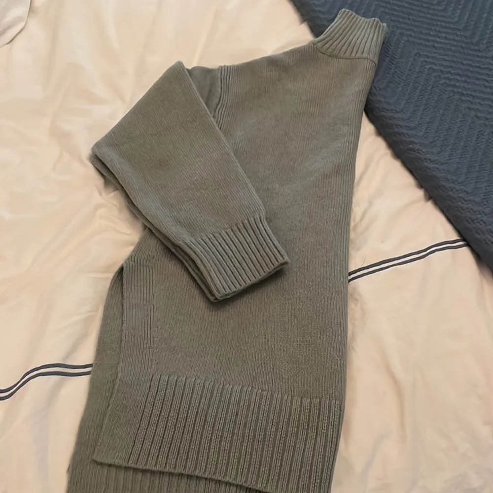 Oversized High Neck Turtleneck Woven Sweater in Blue/Gray - Size S Small - Image 7