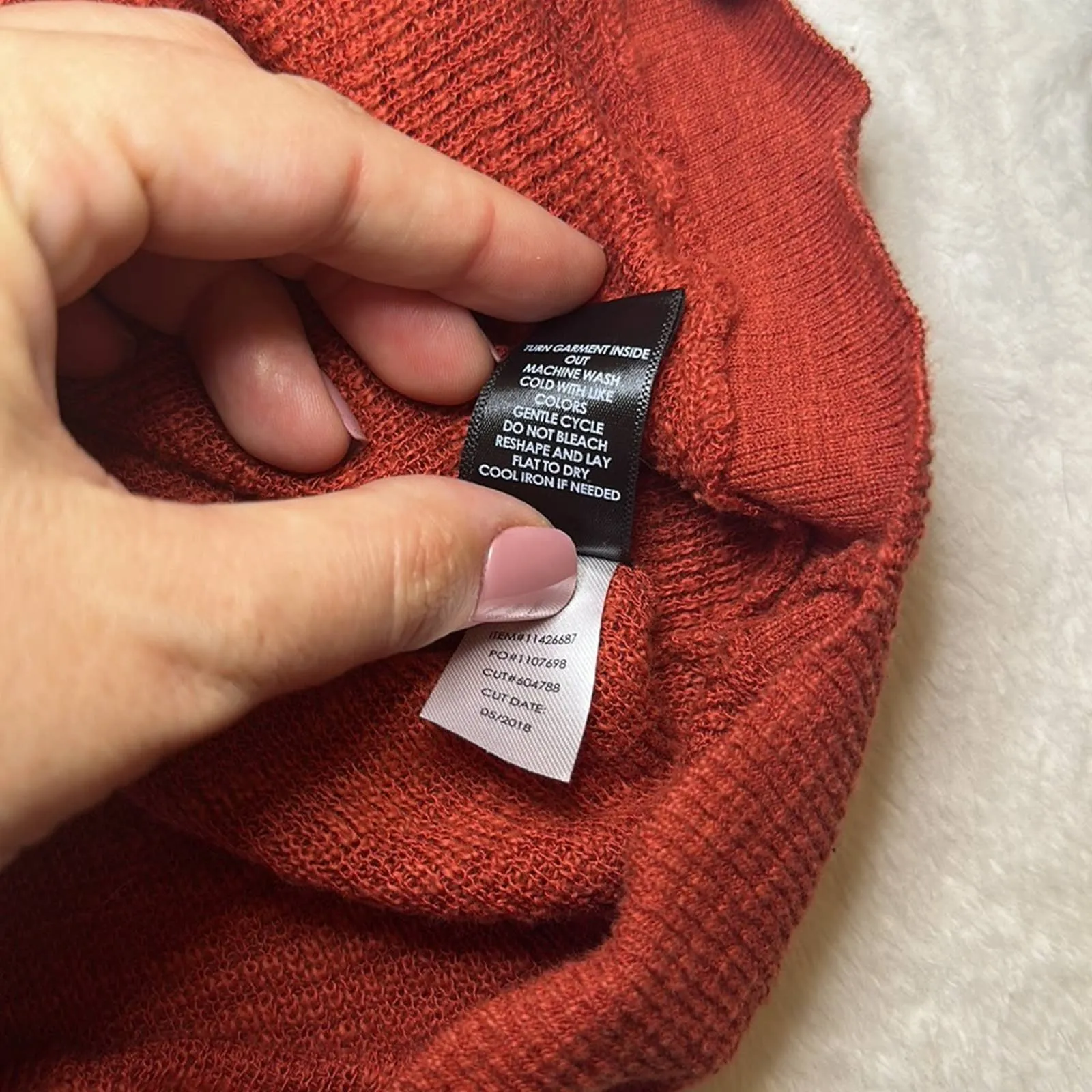 Torrid 0 Women’s Red Orchard Keyhole‎ Pullover Tunic Size Large - Image 8