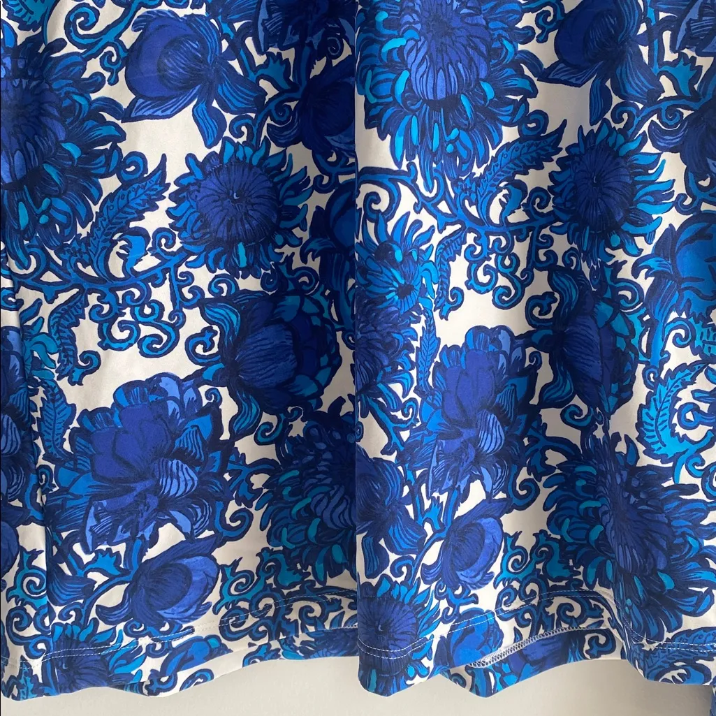 LA DoubleJ Vibrant Blue Patterned Long Sleeve Top Size M - Image 6