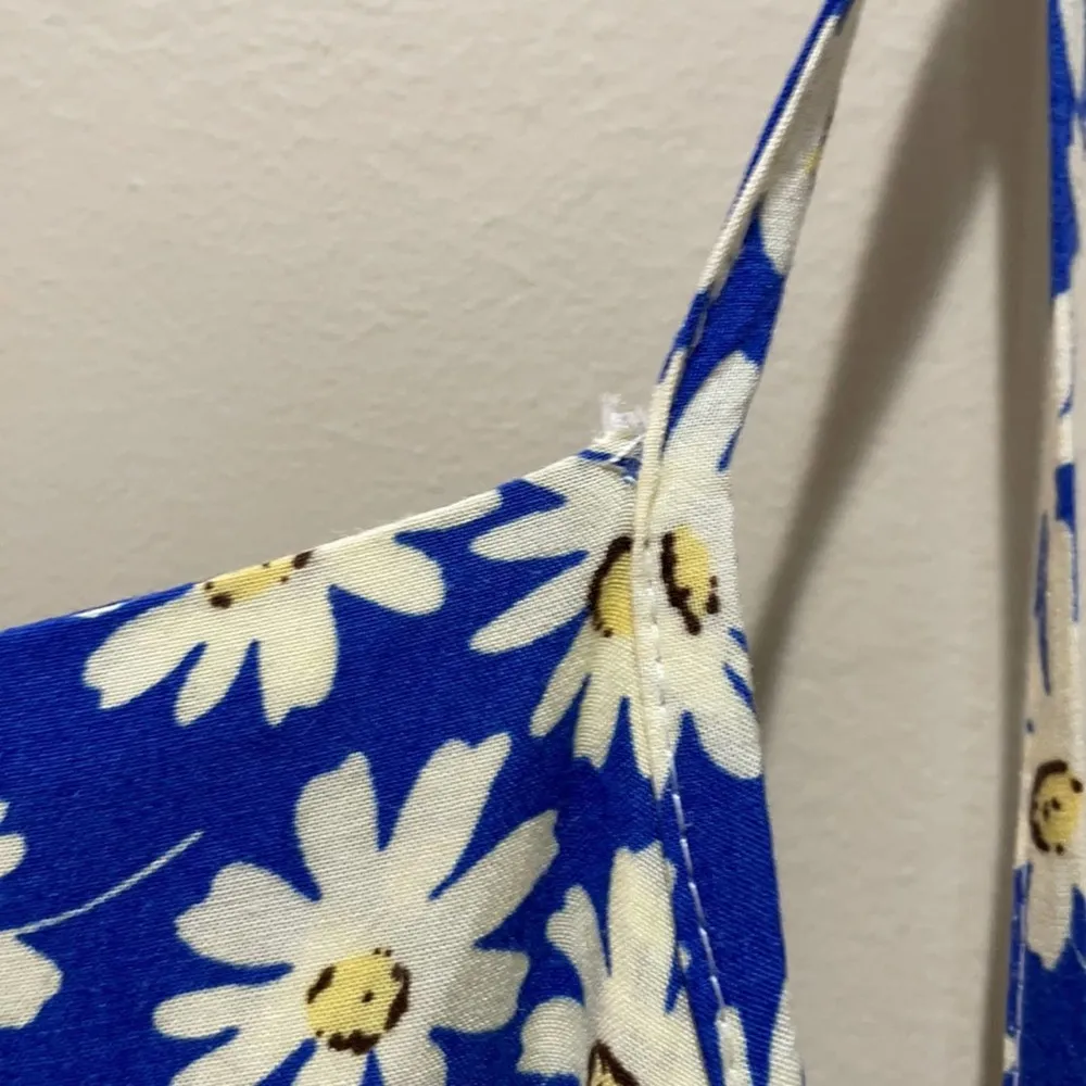 LF Paper Hearts Daisy Floral Romper Blue Size 8 - Image 6