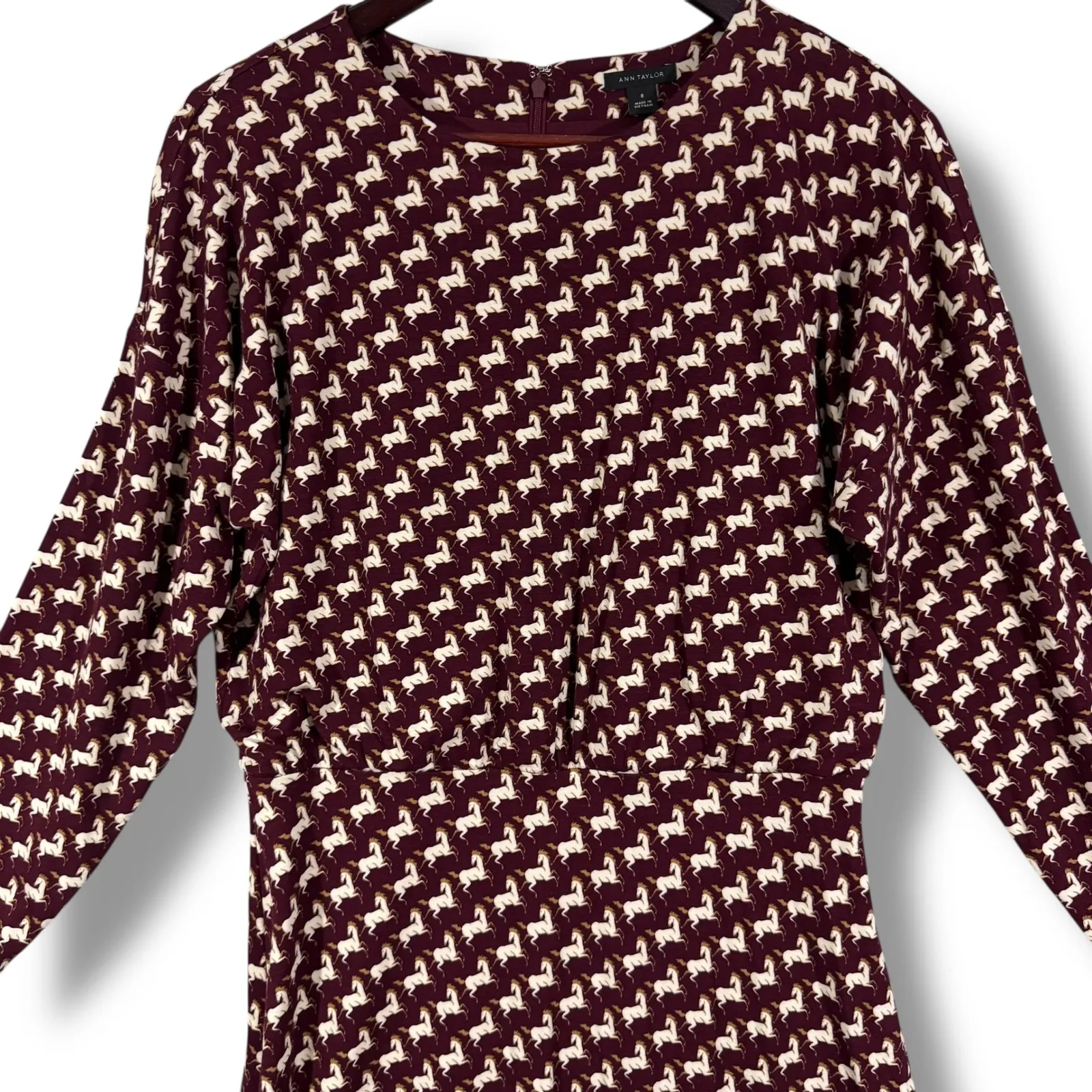 Ann Taylor Horse Print Blouson Midi Dress Burgundy Smoked Garnet Size 8 - Image 5