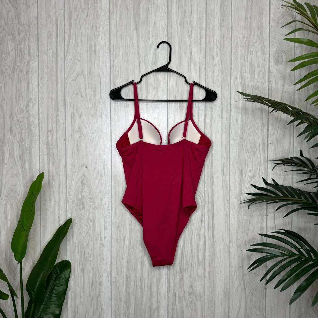 Cupshe NWT  Shirley Jacquard Underwire One Piece Swimsuit Cheeky size L Large - Image 3