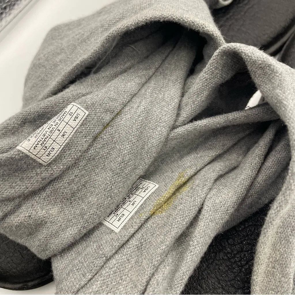 Sanuk yoga sling 2 prints sandals women’s size 10 gray/black - Image 8