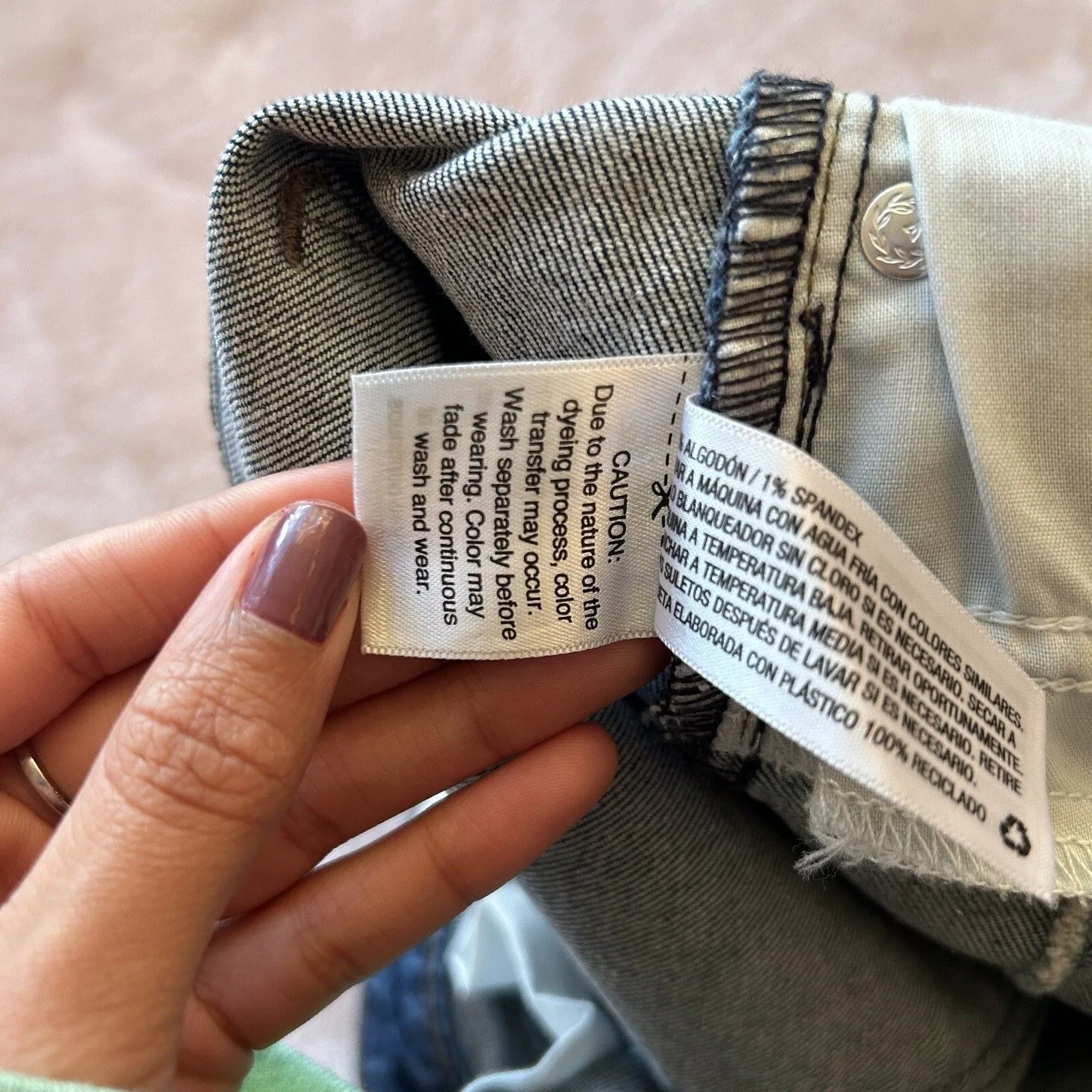 Denim Shorts Midrise Universal Thread shorts size 10/30 R - Image 5