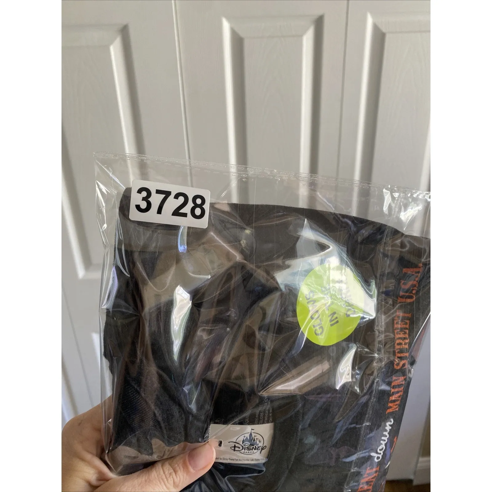 Disney Parks 3X 2019 Magic‎ Kingdom Halloween Party Graphic Tee NEW Glow - Image 5