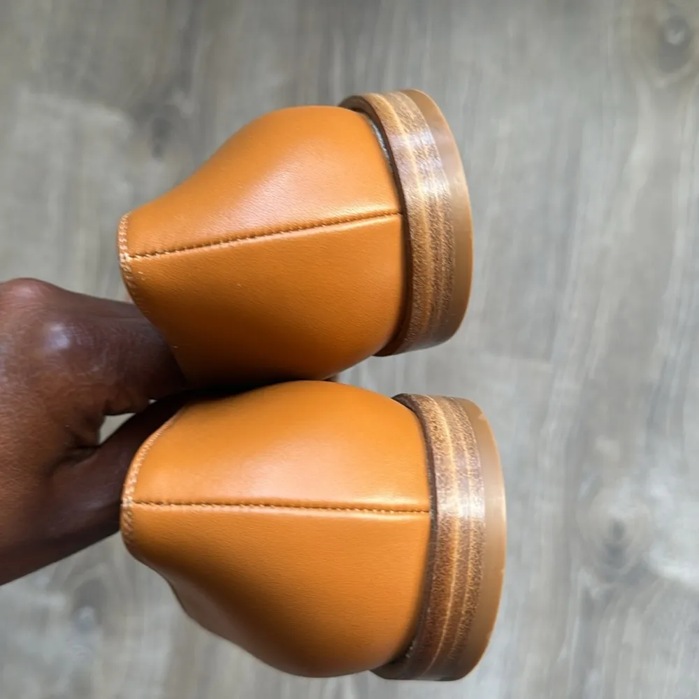 Gianvito Rossi NEW  leather pointed toe flats 38 - Image 7