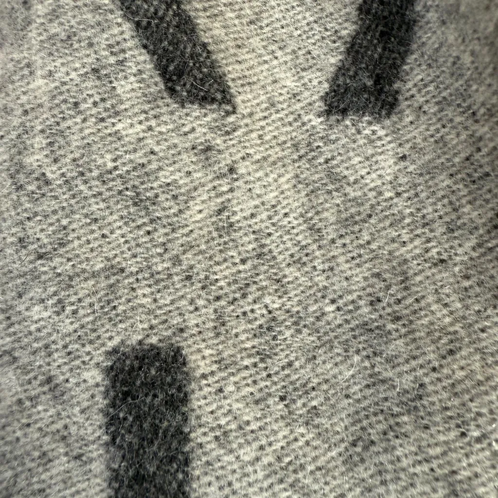 Isaac Mizrahi gray scarf wrap with black fringes 59" length - Image 7