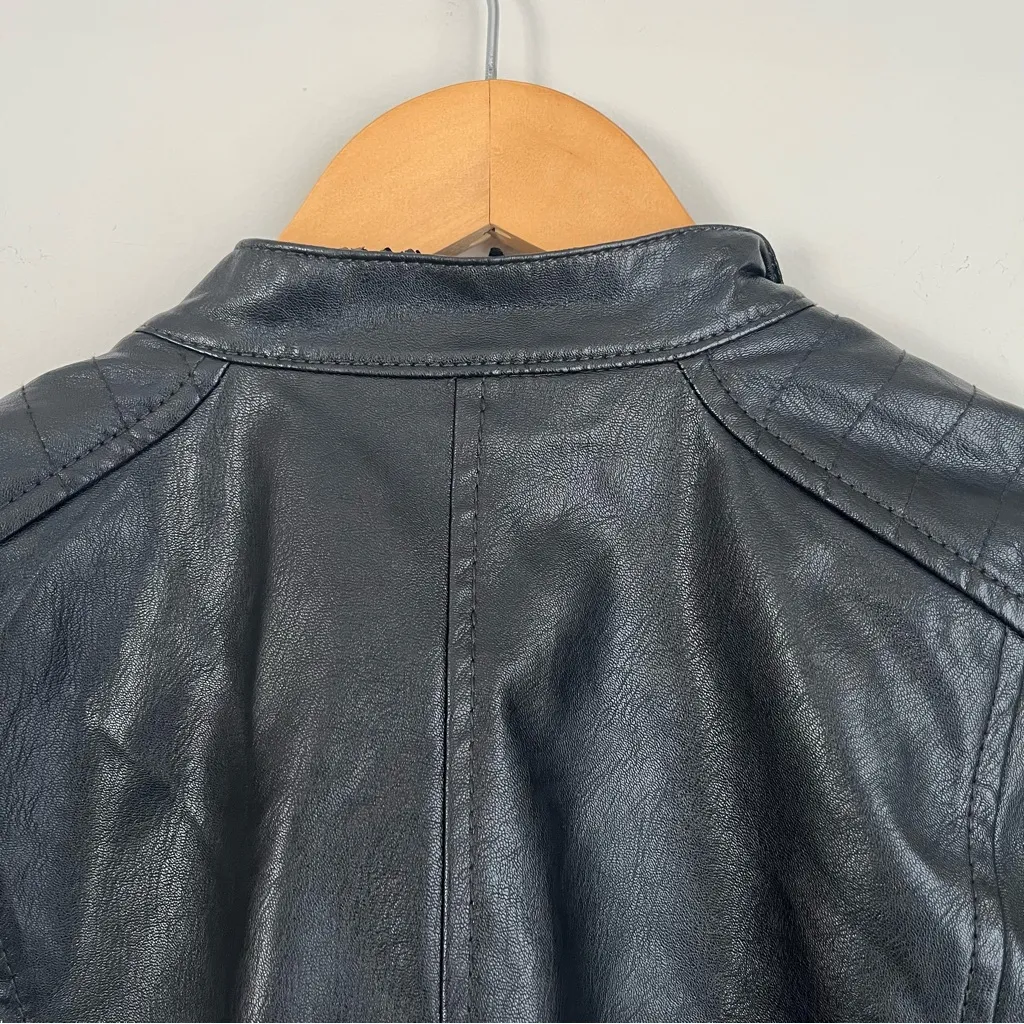Banana Republic Black Vegan Leather Moto
Jacket Size Medium - Image 8
