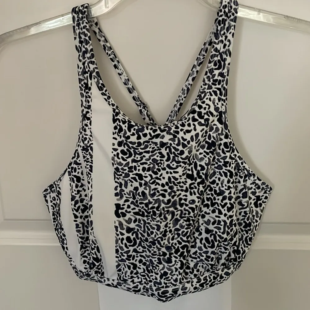 Athleta Zimbabwe High Neck Bikini Top 36D/DD - Image 4