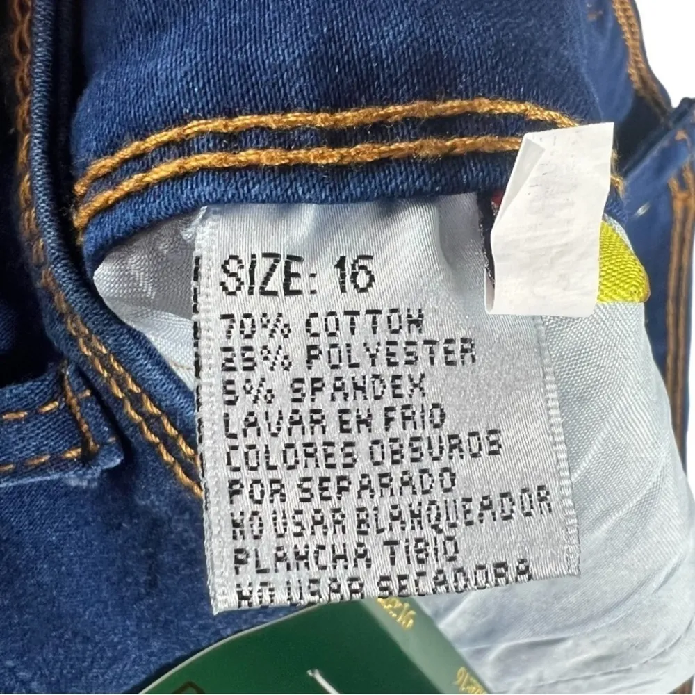 Bamboo New York Collection best basic women’s shorts size 16 - Image 4