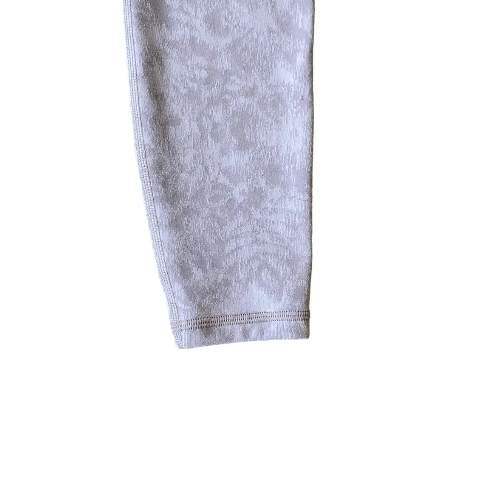 Elation Textured Tight leggings frosted floral women's size small - Image 3