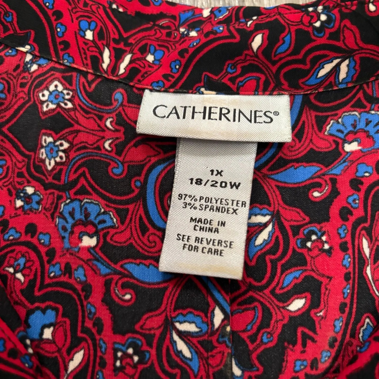 Catherines Button Up Camp Shirt Red Funky Floral Print Classic Plus Size 1X - Image 4