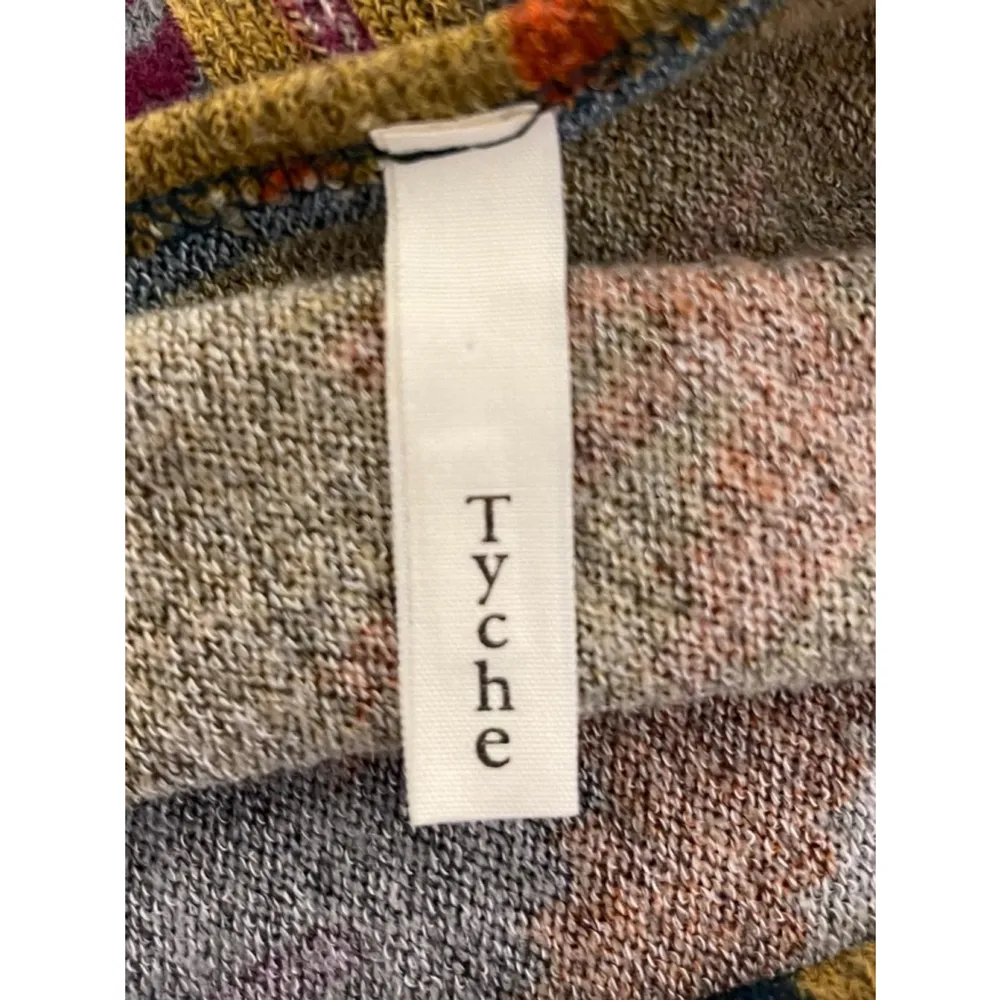 Tyche Women's  Medium Poncho - Image 8