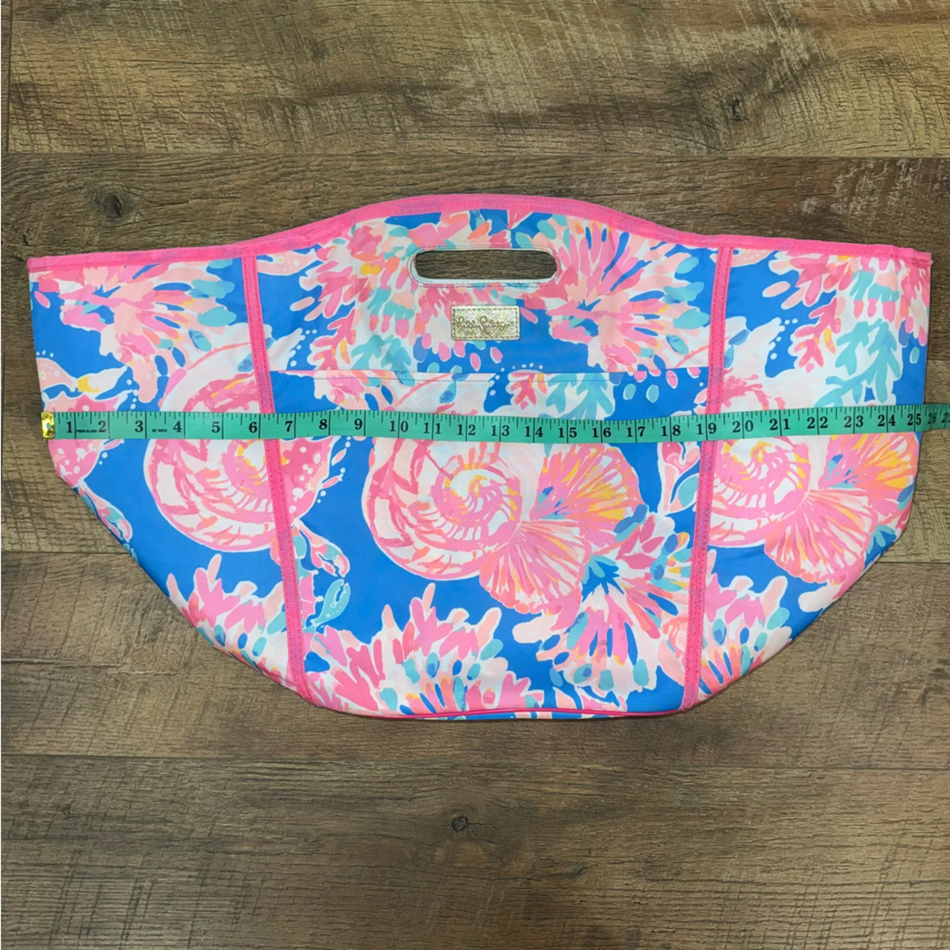 Lilly Pulitzer  GWP Beverage Tote - Image 8