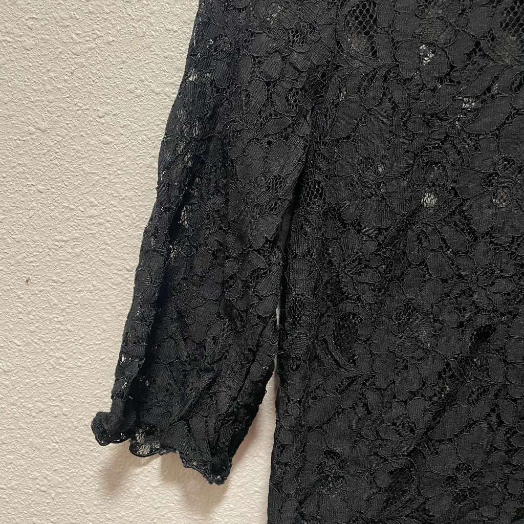 Divided Black Fitted Embellished Blouse - Image 5