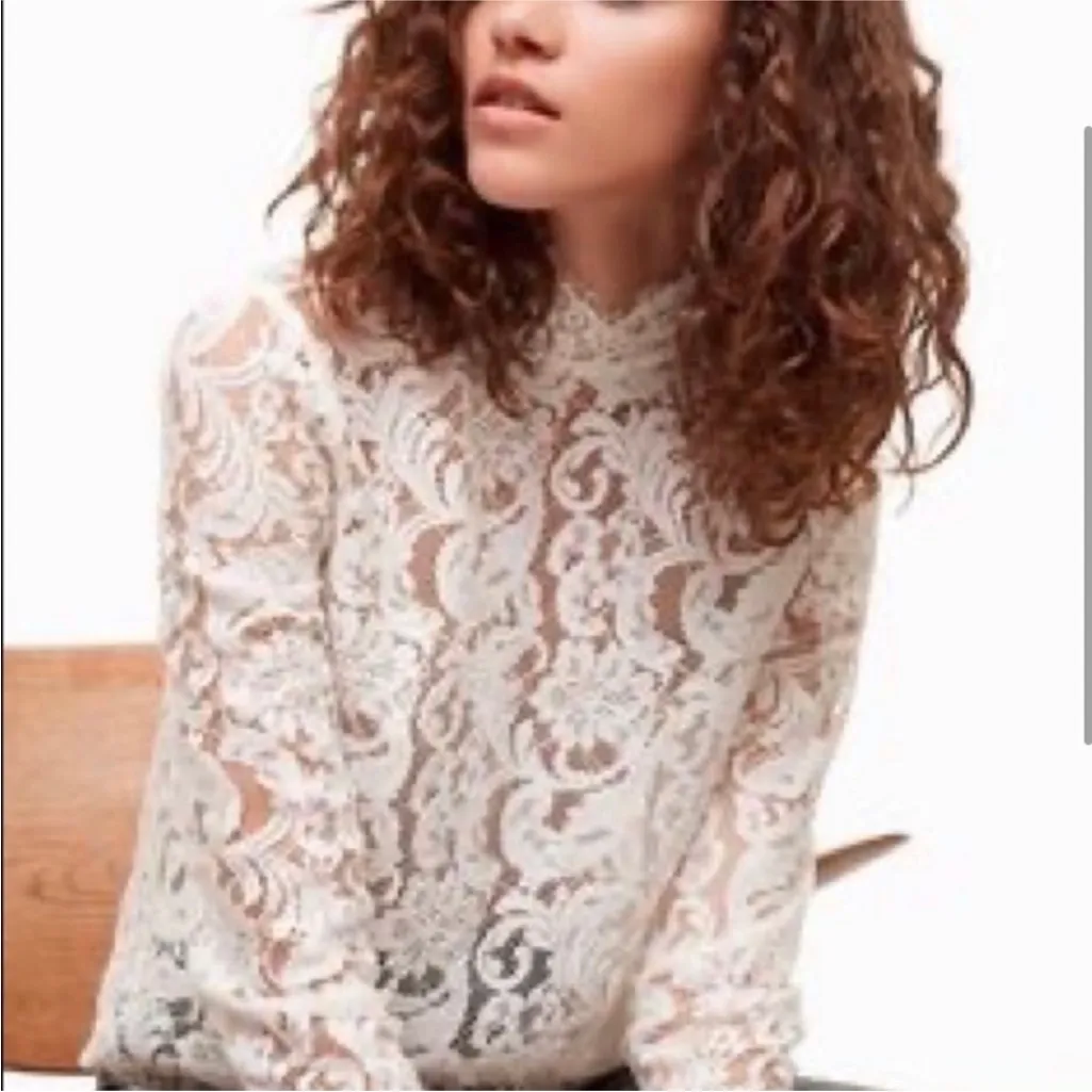 Aritzia lace Dalida blouse NEW  
**missing underneath tank** - Image 3