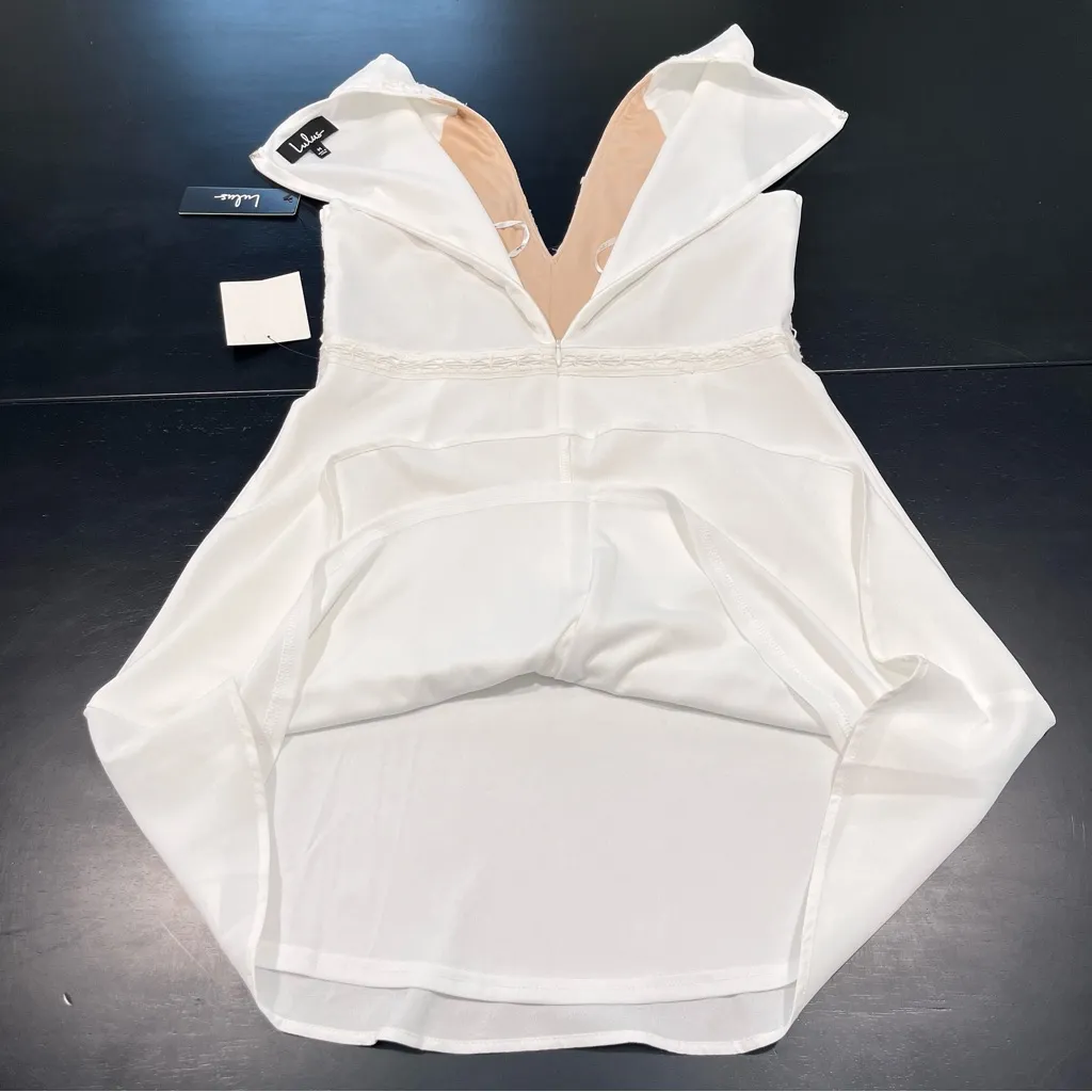 NWT Lulus Florentia White Crochet‎ Lace Chiffon Flare Sleeve Skater Dress MEDIUM - Image 7