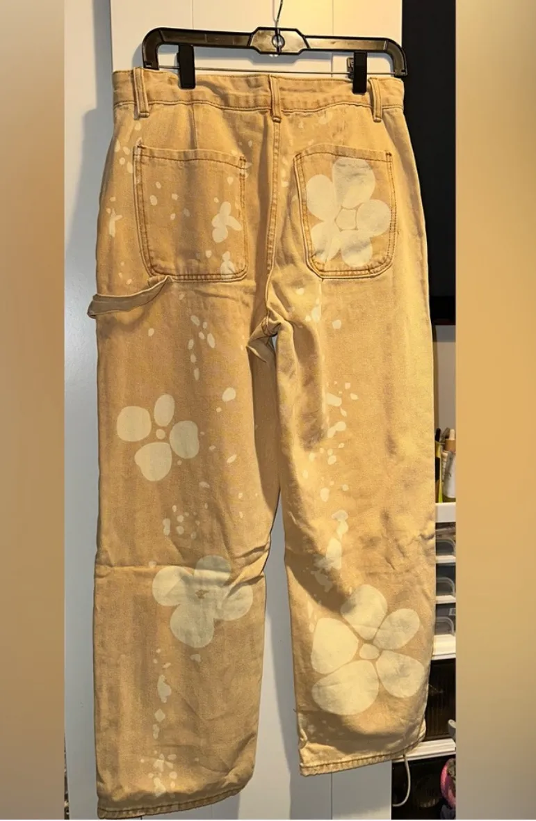 New Boutique Western Boho Button Fly Floral Jeans In Tan Combo Material: Cotton Size: 28 approx 15 inch flat and 28 inch Inseam - Image 2