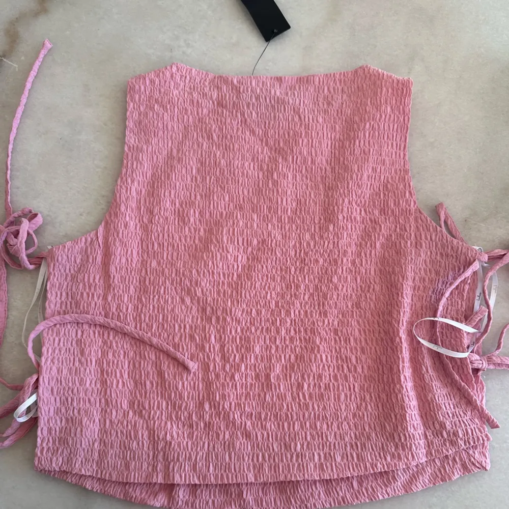NWT LULUS- Flirty Bliss Pink Smocked Side-Tie size XS - Image 6
