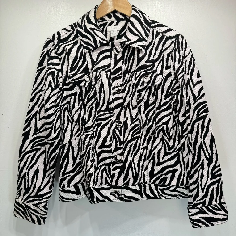 Chico’s Black & White Zebra Striped Waffle Textured Button Front Jacket Size 1 - Image 7