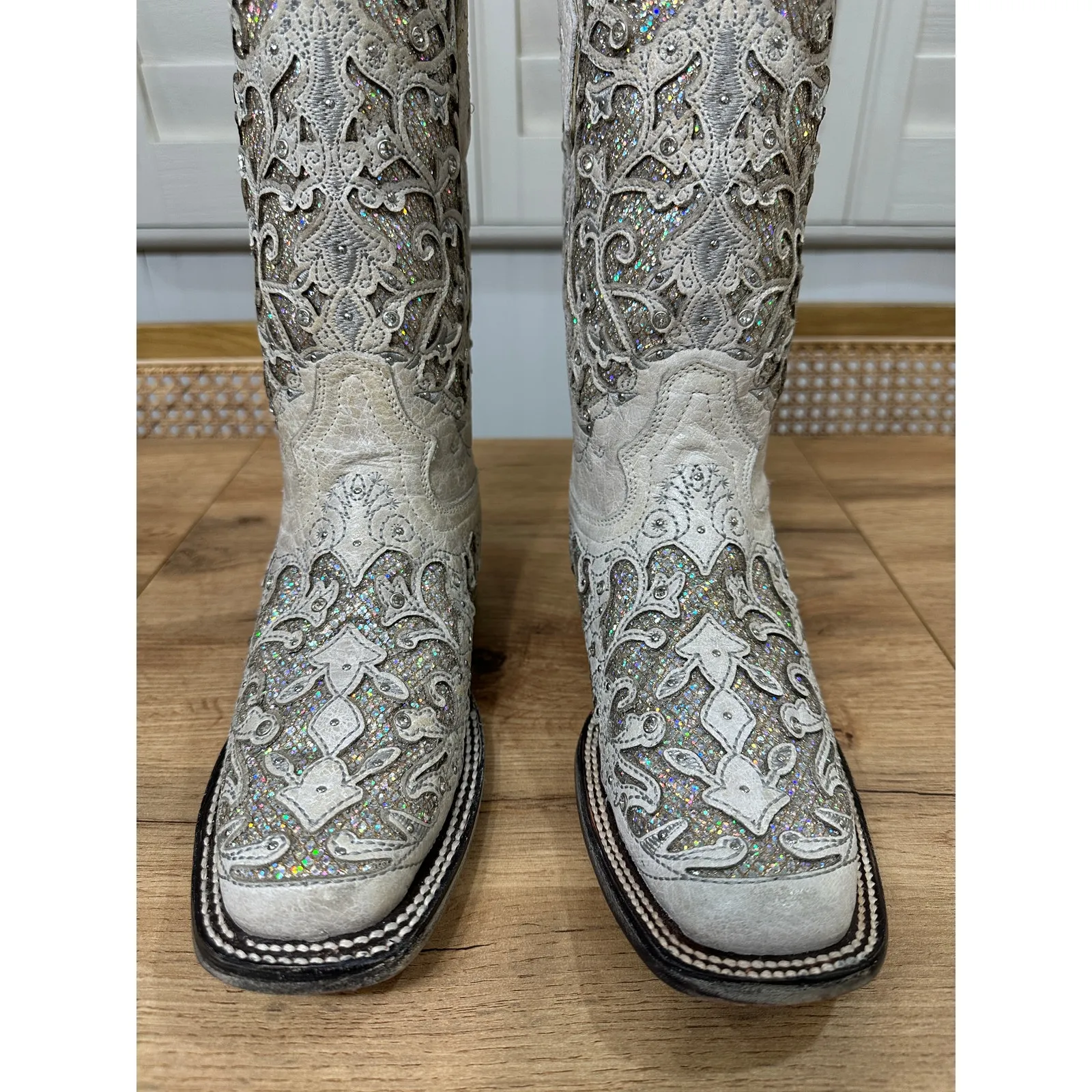 Corral Women's White Glittered Inlay Crystals Wedding Cowboy Boot Size 7 NWOB - Image 8