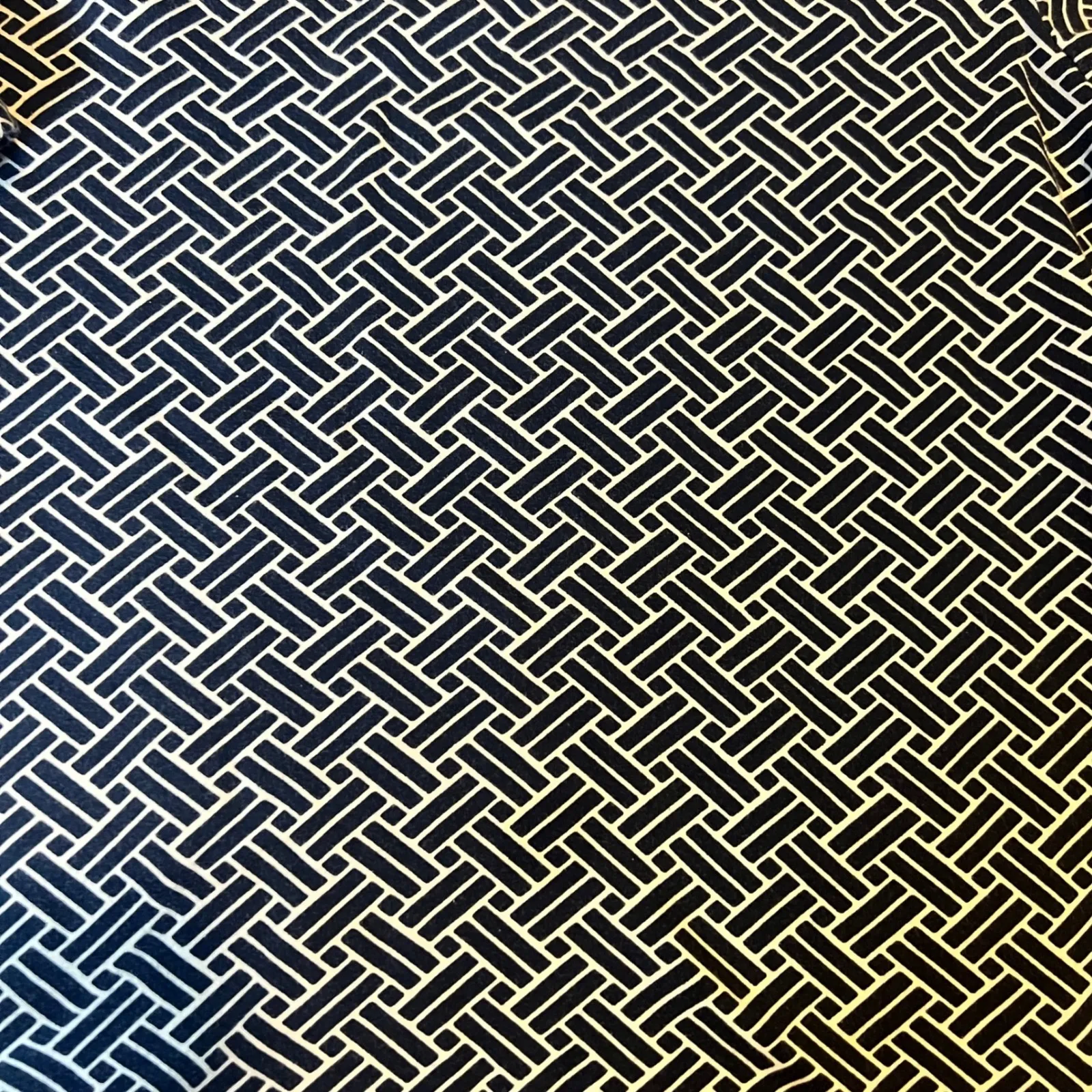 Croft & Barrow Navy White Geometric Print 3/4 Sleeve Boat Neck Top Womens Small - Image 2