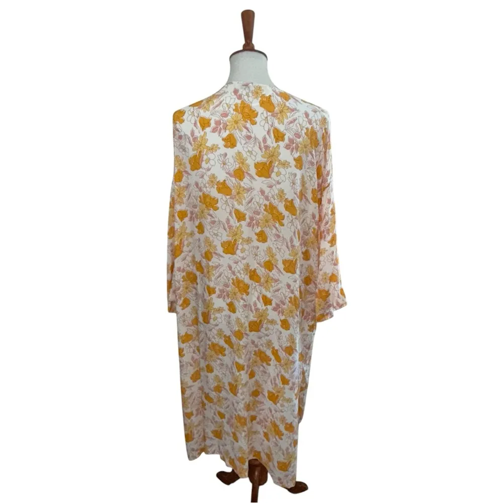 NWOT LOFT Outlet Floral Kimono Cardigan Orange Size Medium Large - Image 2