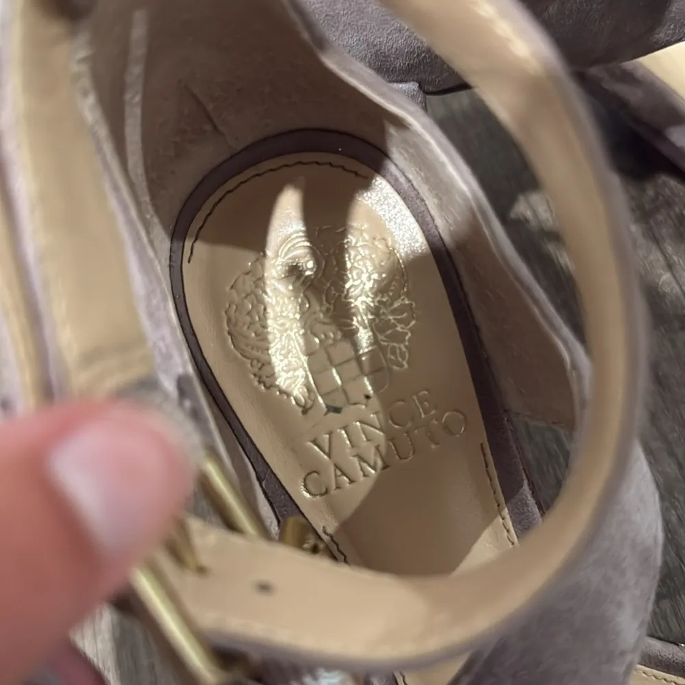 Vince camuto size7 heels mauve color - Image 4