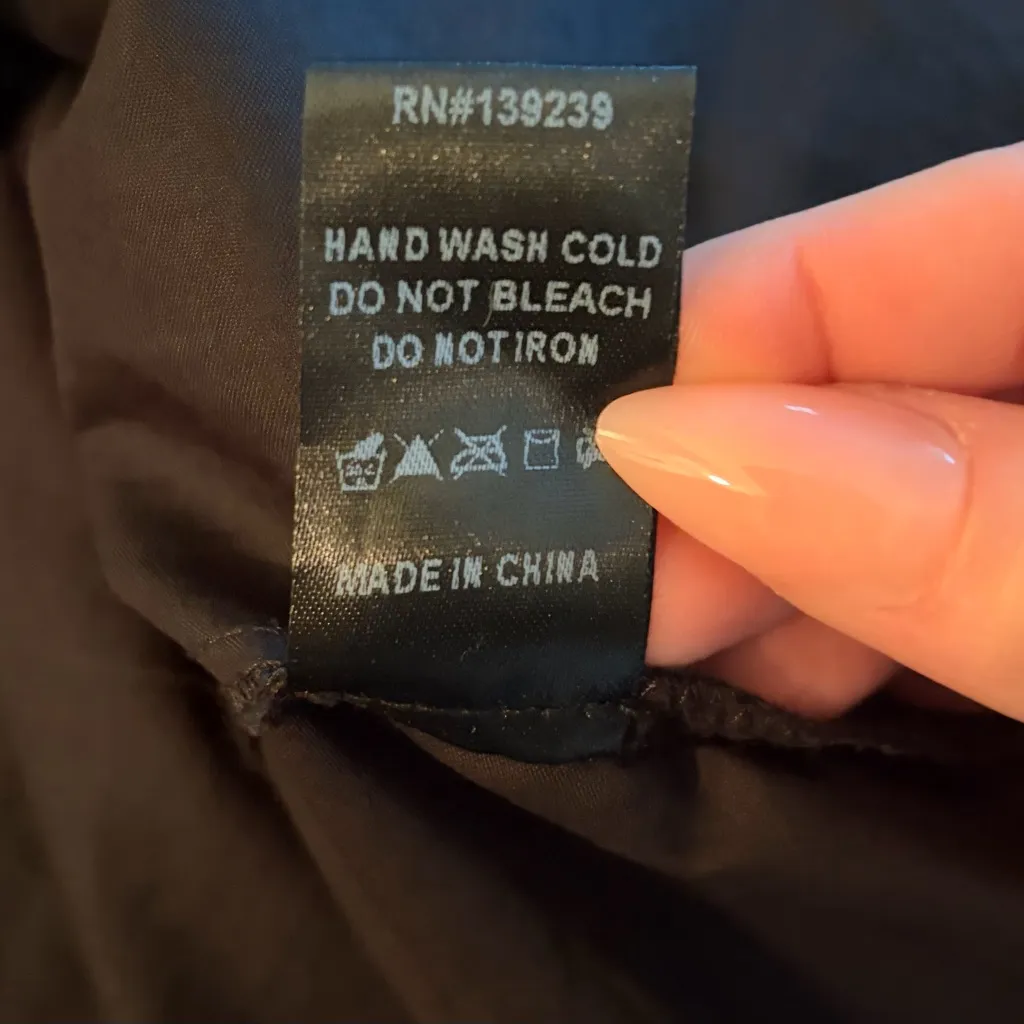 Pomander Place Tuckernuck Willabe Black Ruffle Cotton Top Size XS - Image 6