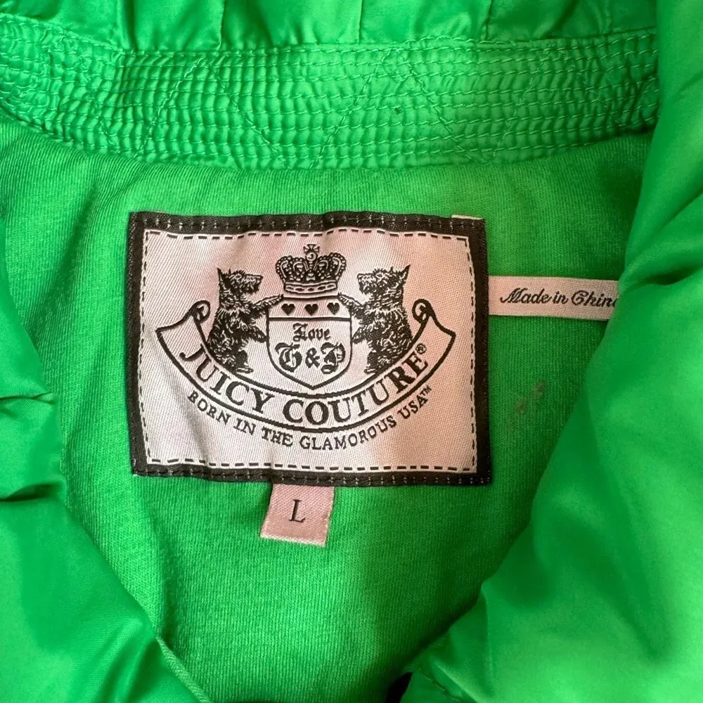 Juicy Couture Y2K Vintage 90’s Luxury Puffer Vest- Green - Image 5