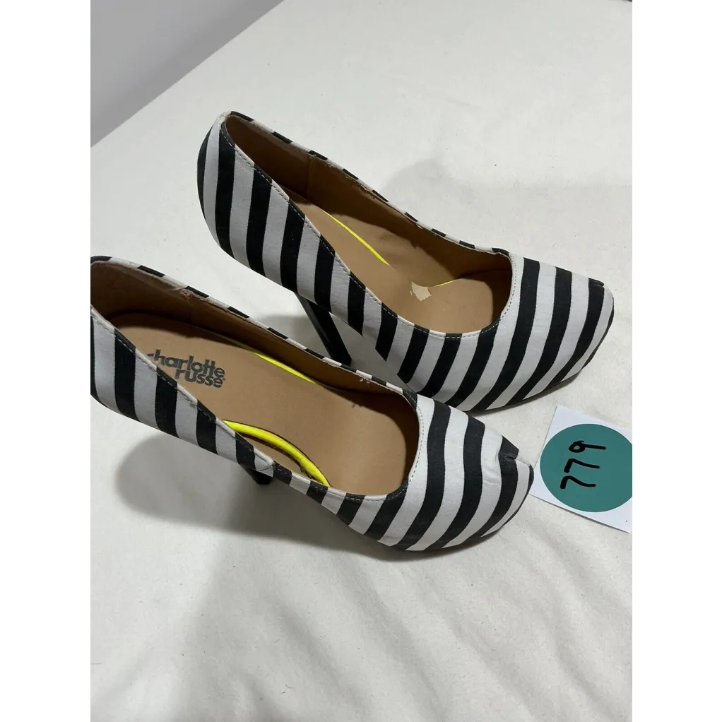 Woman’s Sharlotte Russe Size 6 Black White Stripe Platform Stiletto Heel Shoe - Image 4