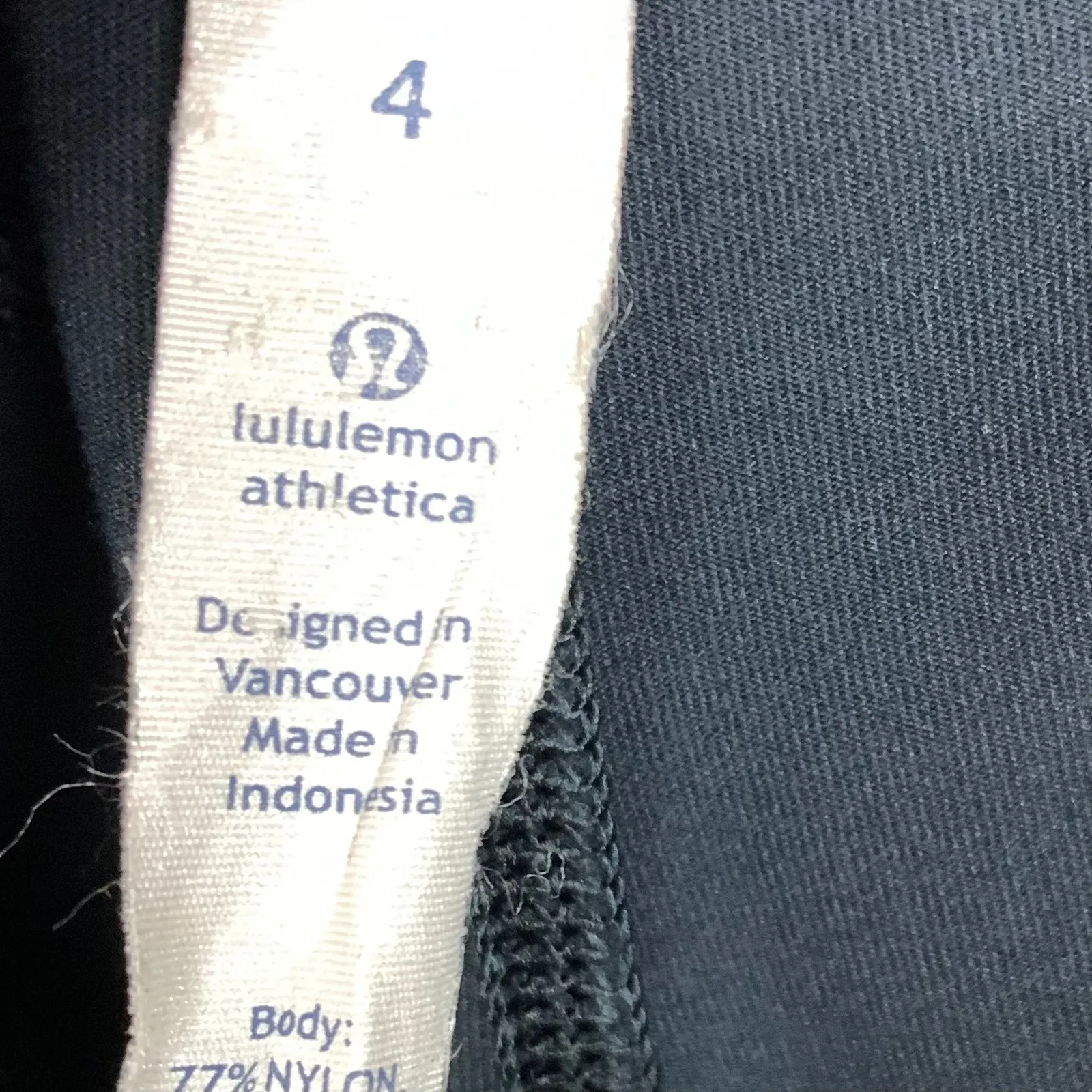 Lululemon Womens Run Inspire Crop II Leggings Zip Pocket Blue Black Size 4 - Image 4