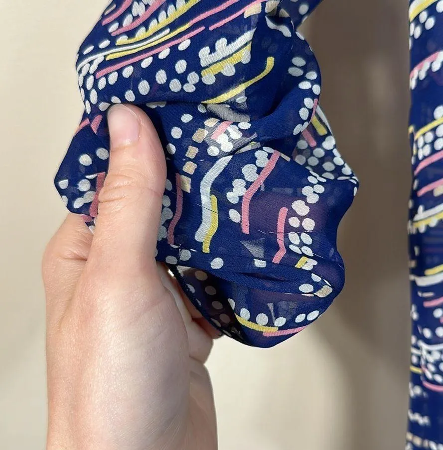 Bee Stitched Sheer Tunic Blur Yellow Pink Patterned Top Women Size Small Blue - Image 9