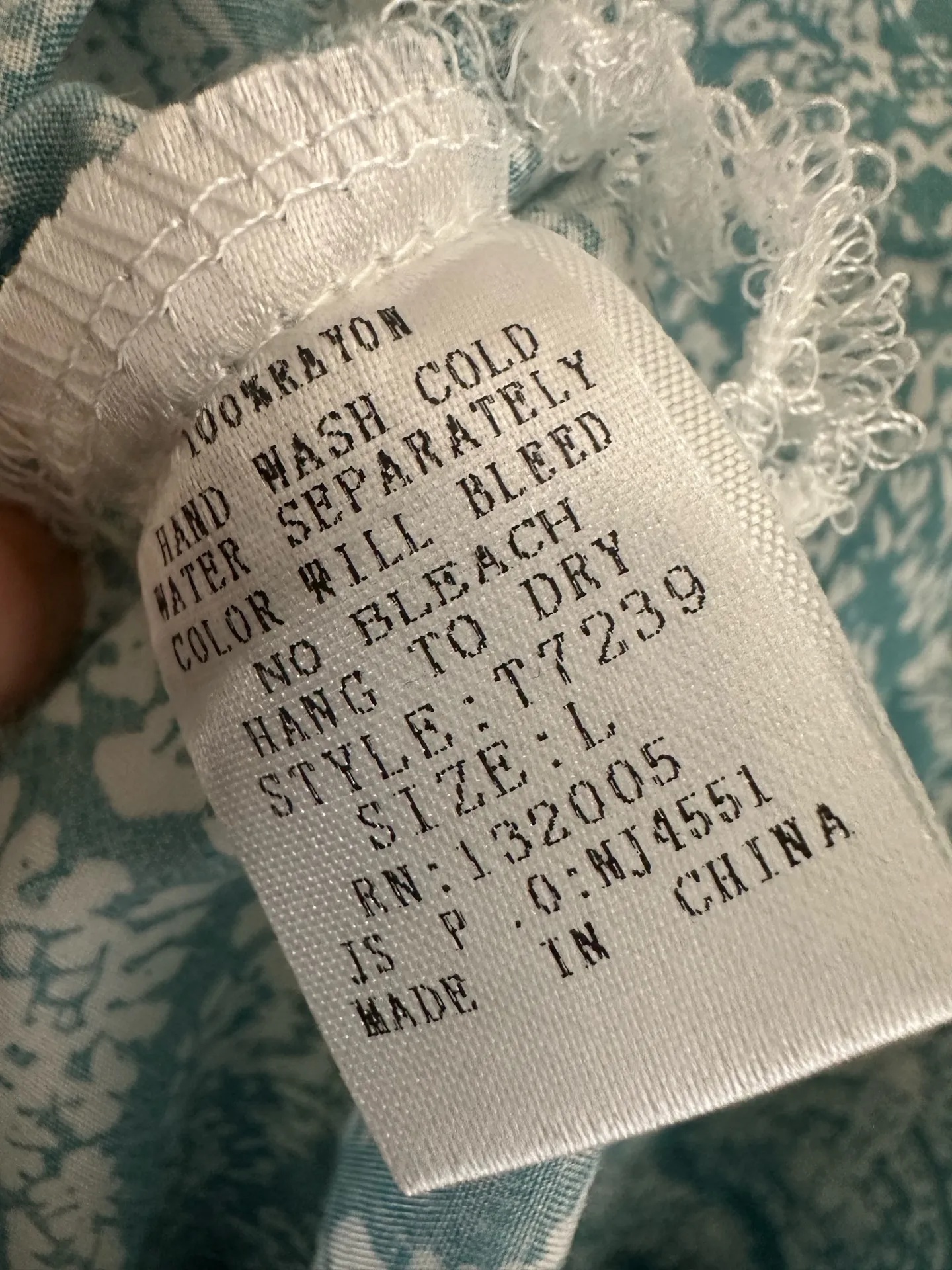 NWT Entro Print Bell Sleeves Top Bohemian V Neck Blouse Cross Back Size Large - Image 8