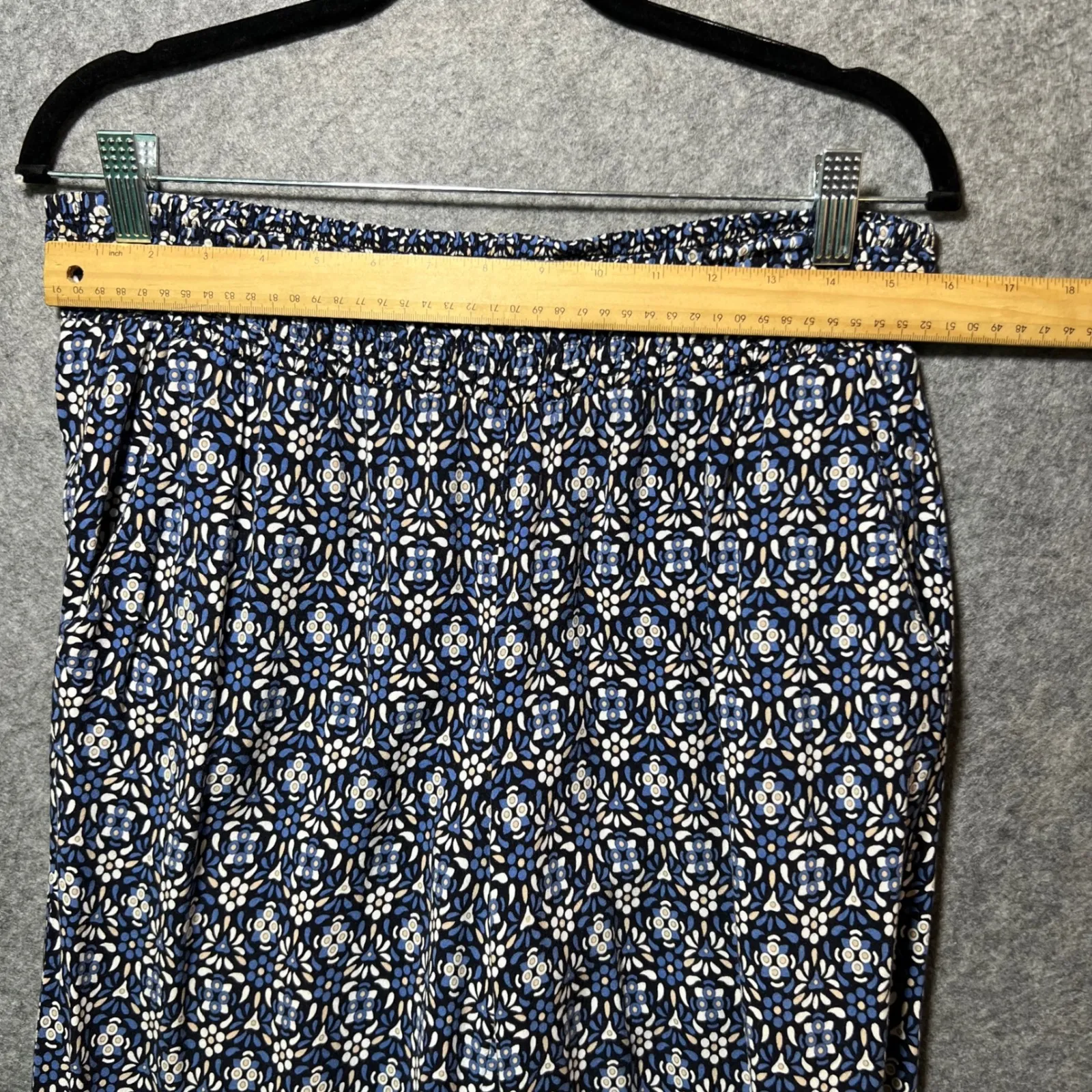 Roz & Ali Blue Floral Boho Wide Leg Border Print Rayon Pants Pull-On M - Image 5